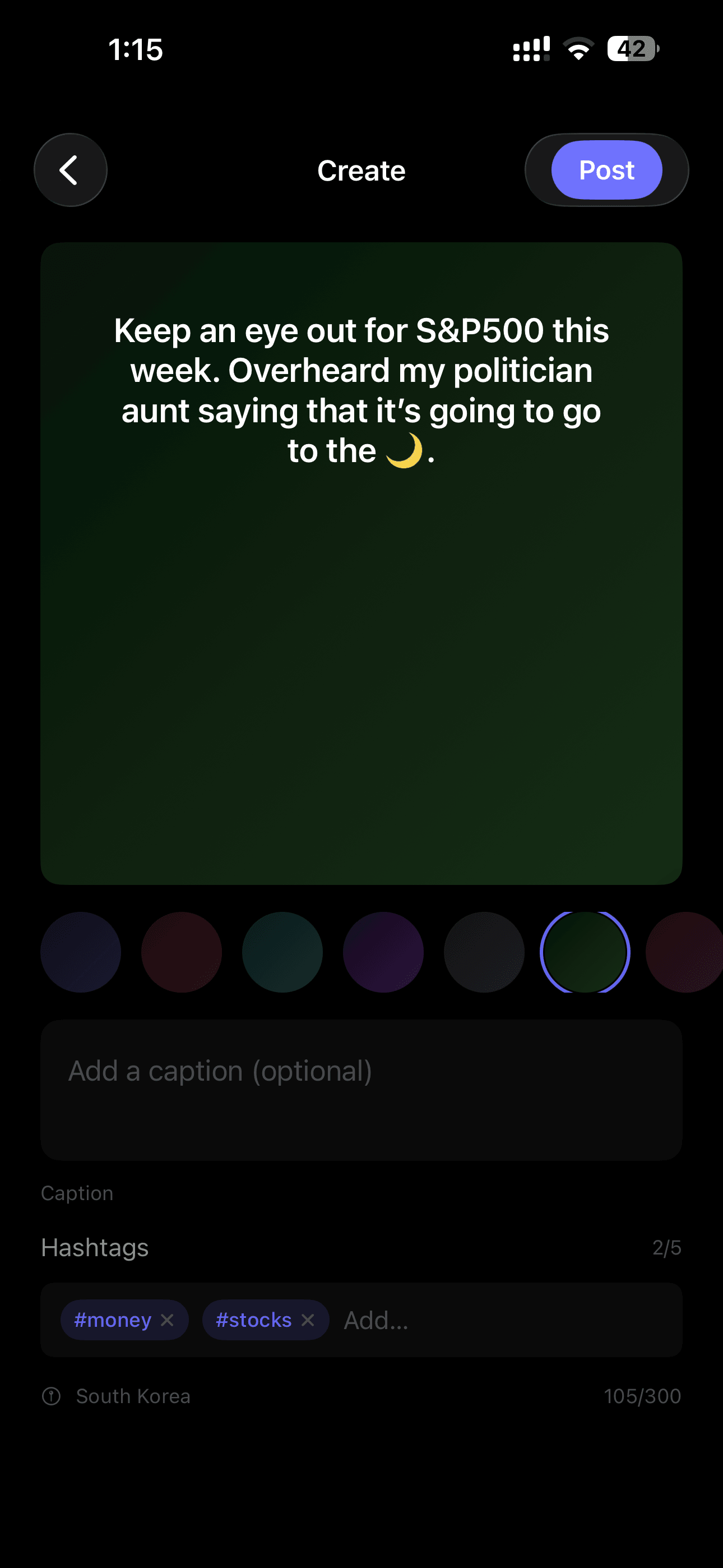 Create post screen with gradient text styling options